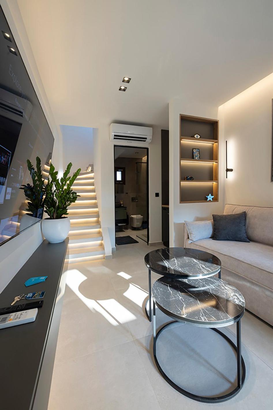 Akira Apartment Afytos